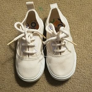 Cream Canvas Unisex Lace-up Sneakers Size XS /5